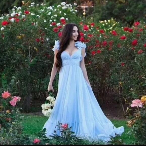 MAC DUGGAL Dress Size 4 Light Blue Ruffle Tiered Cut Out Chiffon Gown 67911 Prom - Picture 2 of 7